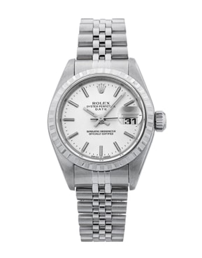 Des pièces rares aux modèles de collection : retrouvez les montres qui traversent le temps 